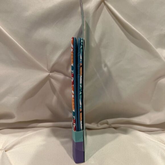 Disney Lilo & Stitch Passport Holder Travel Essential Cash Holder Unisex NWT - Picture 3 of 6